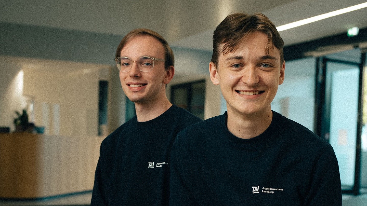 Tillmann Häbe (links) und Jonny Wetsch haben das Projekt Leonbergs 1. Nachtbus maßgeblich vorangetrieben Tillmann Häbe (links) und Initiator Jonny Wetsch
